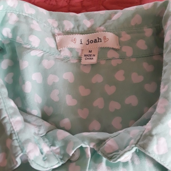 Medium Blouse - Picture 2 of 2